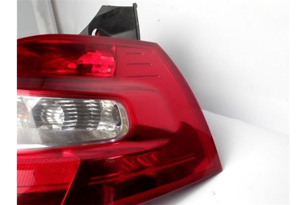 Recambio de piloto trasero derecho para renault megane ii (bm0/1_, cm0/1_) 2.0 dci (bm1k, cm1k) referencia OEM IAM 89397355  