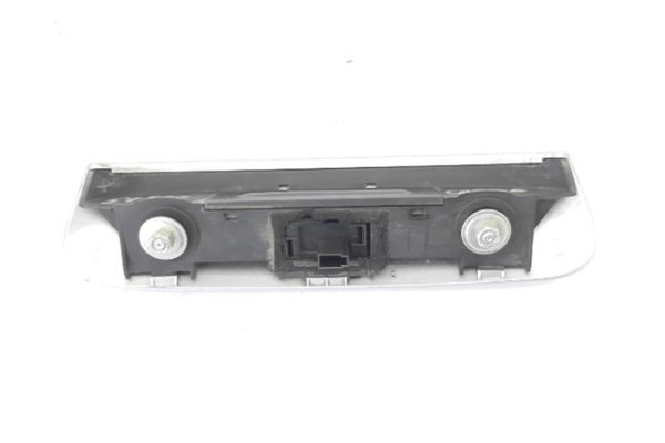 Recambio de maneta exterior porton para opel corsa d 1.2 referencia OEM IAM 13251586  