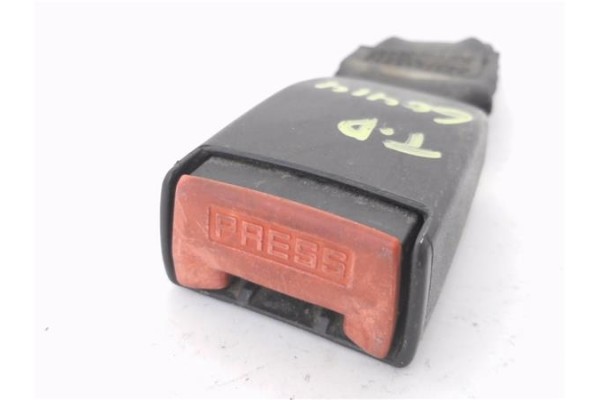 Recambio de anclaje cinturon trasero derecho para citroen berlingo 1.9 d (mfwjz) referencia OEM IAM 00057862  