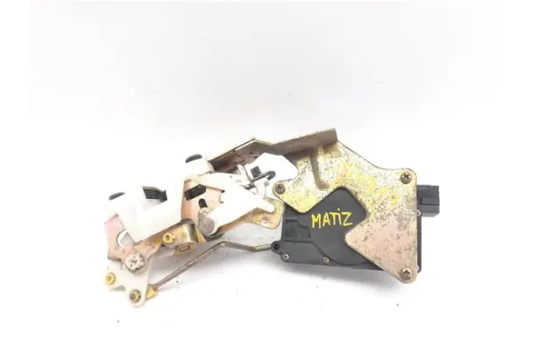 Recambio de cierre electromagnetico trasero derecho para daewoo matiz 0.8 referencia OEM IAM 96612266  