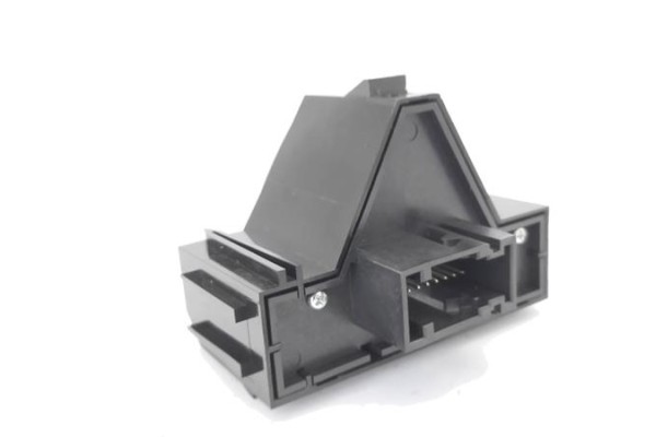 Recambio de interruptor luces emergencia para opel corsa d 1.2 referencia OEM IAM 13189800  