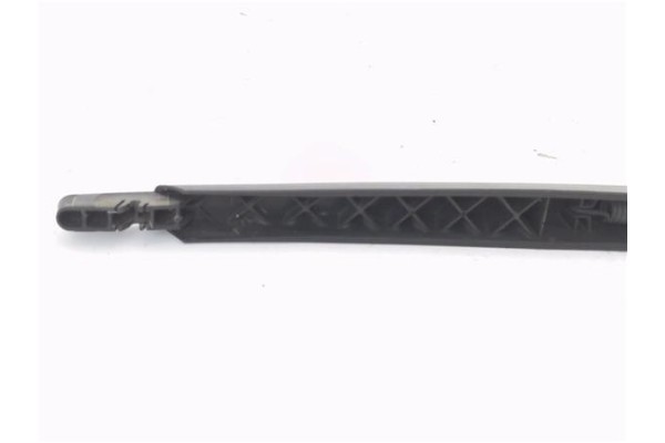 Recambio de brazo limpiaparabrisas trasero para mercedes-benz clase a (bm 169) 2.0 a 180 cdi (169.007) referencia OEM IAM A16982