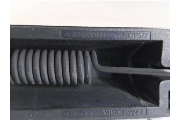 Recambio de brazo limpiaparabrisas trasero para mercedes-benz clase a (bm 169) 2.0 a 180 cdi (169.007) referencia OEM IAM A16982