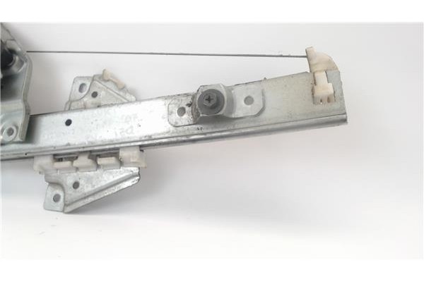Recambio de mecanismo elevalunas delantero izquierdo para suzuki grand vitara 3 puertas (sq/gt) referencia OEM IAM 8340265D10  