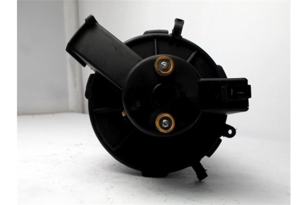 Recambio de motor calefaccion para fiat 500 1.3 d multijet referencia OEM IAM 5A0231000  