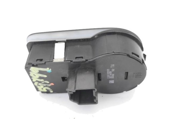 Recambio de conmutador luces para opel corsa d 1.2 referencia OEM IAM 13310330  