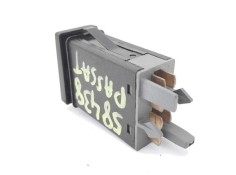 Recambio de interruptor luces emergencia para volkswagen passat berlina (3b2) 1.8 básico referencia OEM IAM 3B0953235D  