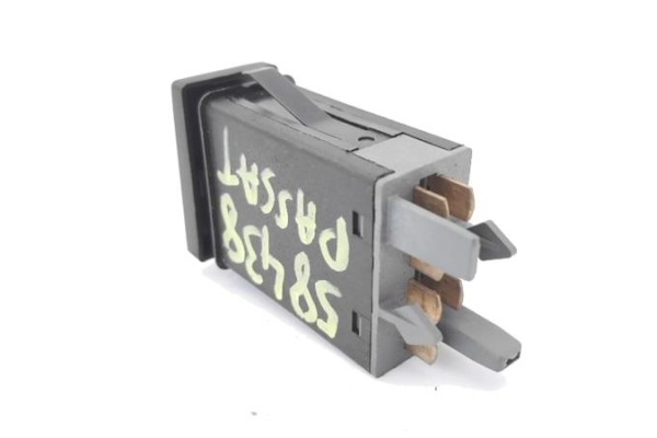 Recambio de interruptor luces emergencia para volkswagen passat berlina (3b2) 1.8 básico referencia OEM IAM 3B0953235D  