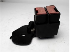 Recambio de anclaje cinturon trasero izquierdo para renault clio ii fase i (b/cb0) 1.5 dci (b/cb07) referencia OEM IAM 820068404