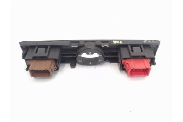 Recambio de conjunto interruptores para renault clio ii fase ii (b/cb0) referencia OEM IAM   