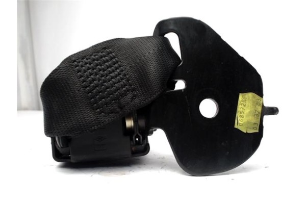 Recambio de anclaje cinturon trasero izquierdo para renault clio ii fase i (b/cb0) 1.5 dci (b/cb07) referencia OEM IAM 820068404