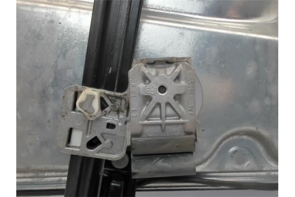 Recambio de elevalunas electrico delantero izquierdo para volkswagen golf iv berlina (1j1) referencia OEM IAM 1J3837461D LTVK702