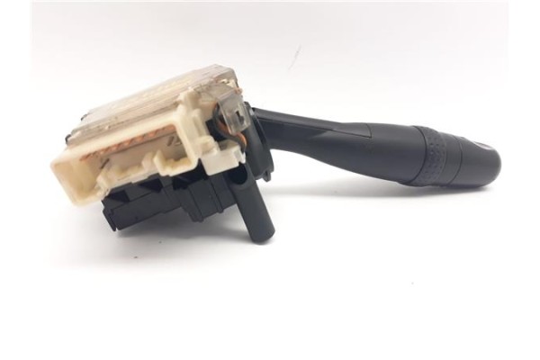 Recambio de mando intermitencia para toyota corolla (e12) 2.0 d-4d referencia OEM IAM 02180173713K98  