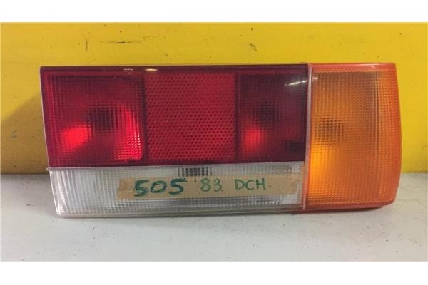 Recambio de piloto trasero derecho para peugeot 505 berlina 1.4 gl referencia OEM IAM   