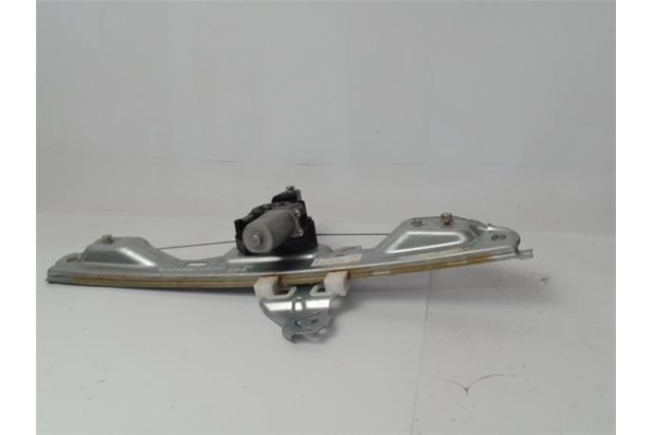 Recambio de elevalunas electrico trasero derecho para nissan qashqai (j11e) sin definir referencia OEM IAM 827004EA0A C17321101 