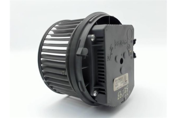 Recambio de motor calefaccion para volvo v50 familiar 2.0 d referencia OEM IAM   