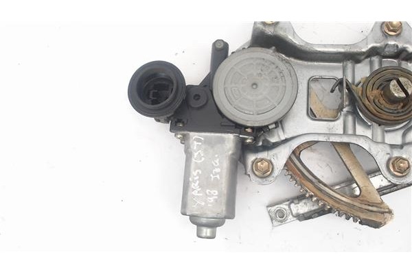 Recambio de mecanismo elevalunas delantero izquierdo para toyota yaris (ncp1/nlp1/scp1) referencia OEM IAM 8572052020  