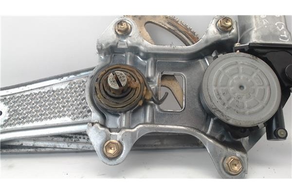 Recambio de mecanismo elevalunas delantero izquierdo para toyota yaris (ncp1/nlp1/scp1) referencia OEM IAM 8572052020  