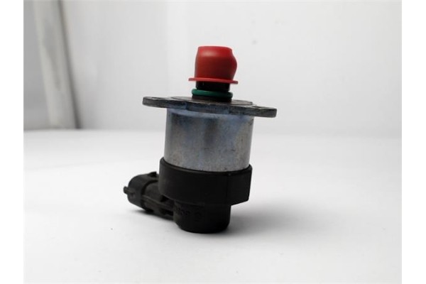 Recambio de regulador presion inyeccion para renault trafic ii 2.0 dci referencia OEM IAM 6351554169228 0928400 