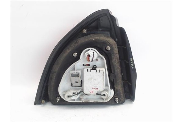 Recambio de piloto trasero derecho para honda prelude (bb1/2/3) referencia OEM IAM 0431150  