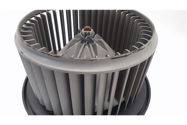 Recambio de motor calefaccion para kia rio (ub) 1.2 basic referencia OEM IAM B308830440 971111W100 