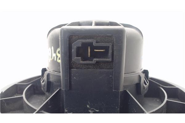 Recambio de motor calefaccion para kia rio (ub) 1.2 basic referencia OEM IAM B308830440 971111W100 