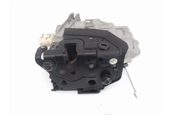 Recambio de cierre electromagnetico trasero derecho para seat altea (5p1) 1.9 tdi referencia OEM IAM 1P0839016A BDL14047 1P08390