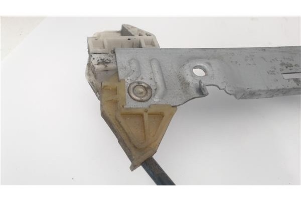 Recambio de mecanismo elevalunas delantero izquierdo para peugeot 206 referencia OEM IAM   