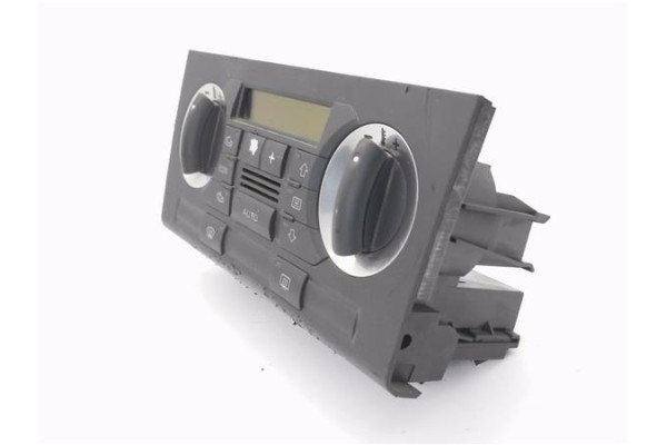 Recambio de mandos climatizador para audi a3 (8p1) 2.0 tdi 16v referencia OEM IAM 8P0820043AE5PR  