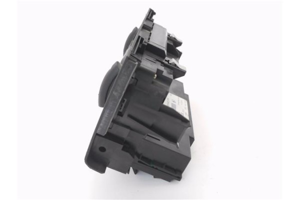 Recambio de mandos climatizador para audi a3 (8p1) 2.0 tdi 16v referencia OEM IAM 8P0820043AE5PR  