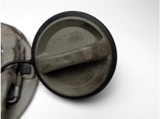 Recambio de tapa exterior combustible para toyota corolla verso (e12) 2.0 d4d referencia OEM IAM 7735064010  
