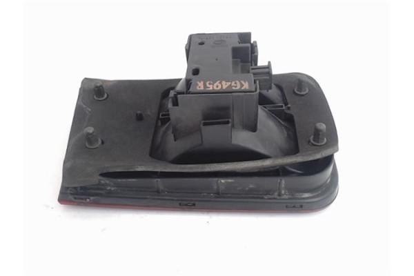 Recambio de piloto porton trasero derecho para honda accord berlina (cc/ce) referencia OEM IAM 23622600  