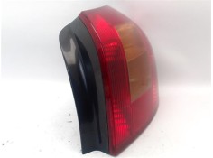 Recambio de piloto trasero derecho para toyota corolla (e12) 2.0 d-4d referencia OEM IAM 8155113610  