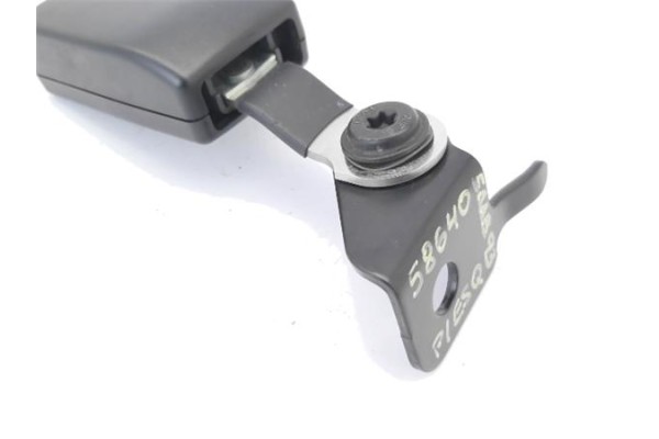 Recambio de anclaje cinturon trasero izquierdo para saab 9-3 berlina 1.9 tid referencia OEM IAM 12794563  
