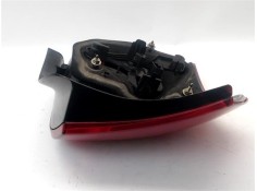 Recambio de piloto trasero derecho para toyota corolla (e12) 2.0 d-4d referencia OEM IAM 8155113610  