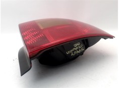 Recambio de piloto trasero derecho para toyota corolla (e12) 2.0 d-4d referencia OEM IAM 8155113610  