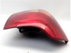 Recambio de piloto trasero derecho para toyota corolla (e12) 2.0 d-4d referencia OEM IAM 8155113610  