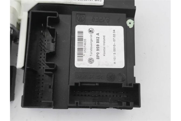Recambio de motor elevalunas delantero derecho para audi a3 (8p1) 2.0 tdi 16v referencia OEM IAM 8P0959802A  