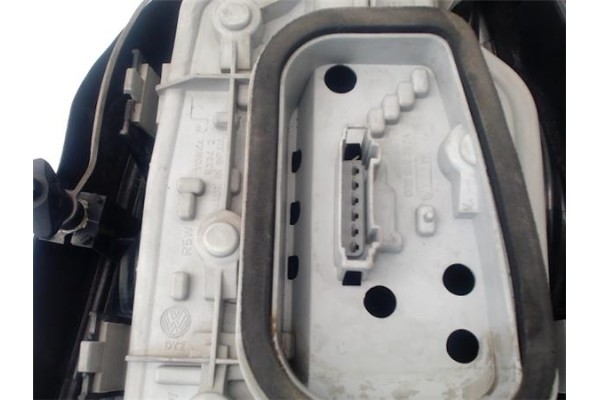 Recambio de piloto trasero izquierdo para volkswagen polo iv (9n1) 1.4 tdi referencia OEM IAM 6Q6945095G 6Q6945095B 