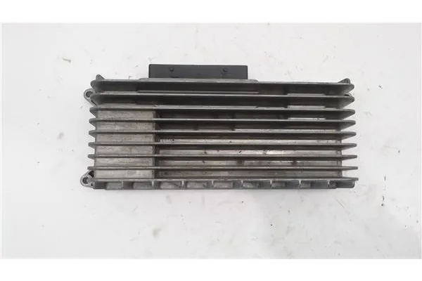 Recambio de amplificador sonido para audi a6 avant (4f5) 2.8 fsi referencia OEM IAM 4f0910223h  