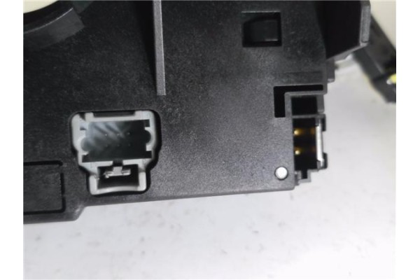 Recambio de mando intermitencia para peugeot 207 1.6 hdi referencia OEM IAM 6242ST 6242Z7 