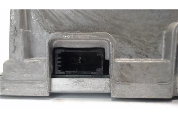 Recambio de amplificador sonido para audi a6 avant (4f5) 2.8 fsi referencia OEM IAM 4f0910223h  