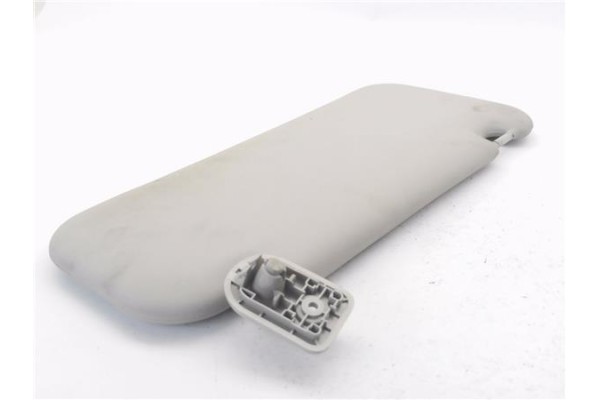 Recambio de parasol izquierdo para peugeot 207 1.6 hdi referencia OEM IAM 16064158BJ  