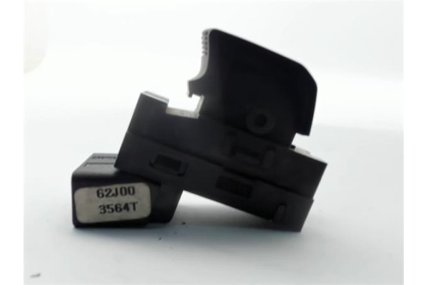 Recambio de mando elevalunas para suzuki swift iii (sg) 1.5 referencia OEM IAM 62J003564T  