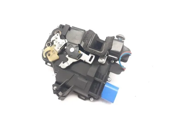 Recambio de cierre electromagnetico delantero derecho para skoda fabia (6y2/6y3) 1.4 tdi referencia OEM IAM 6X1837014G 3B1837016