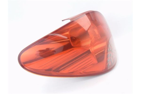 Recambio de piloto trasero izquierdo para peugeot 207 1.6 hdi referencia OEM IAM 6350Y7  