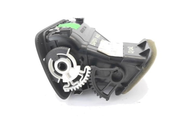 Recambio de rejilla entrada de aire para volkswagen polo v (6r1) 1.4 advance referencia OEM IAM 6R0819704Q  