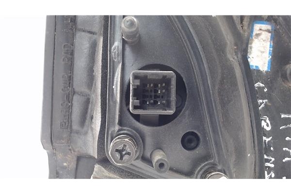 Recambio de retrovisor electrico izquierdo para kia carens (rs) referencia OEM IAM K2GH69180  