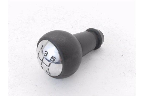 Recambio de pomo palanca cambio para peugeot 207 1.6 hdi referencia OEM IAM 2403CN  