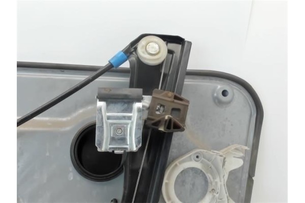 Recambio de elevalunas electrico delantero izquierdo para seat ibiza (6l1) 1.8 f.r. referencia OEM IAM 6L4837751BG 6L4837755T 